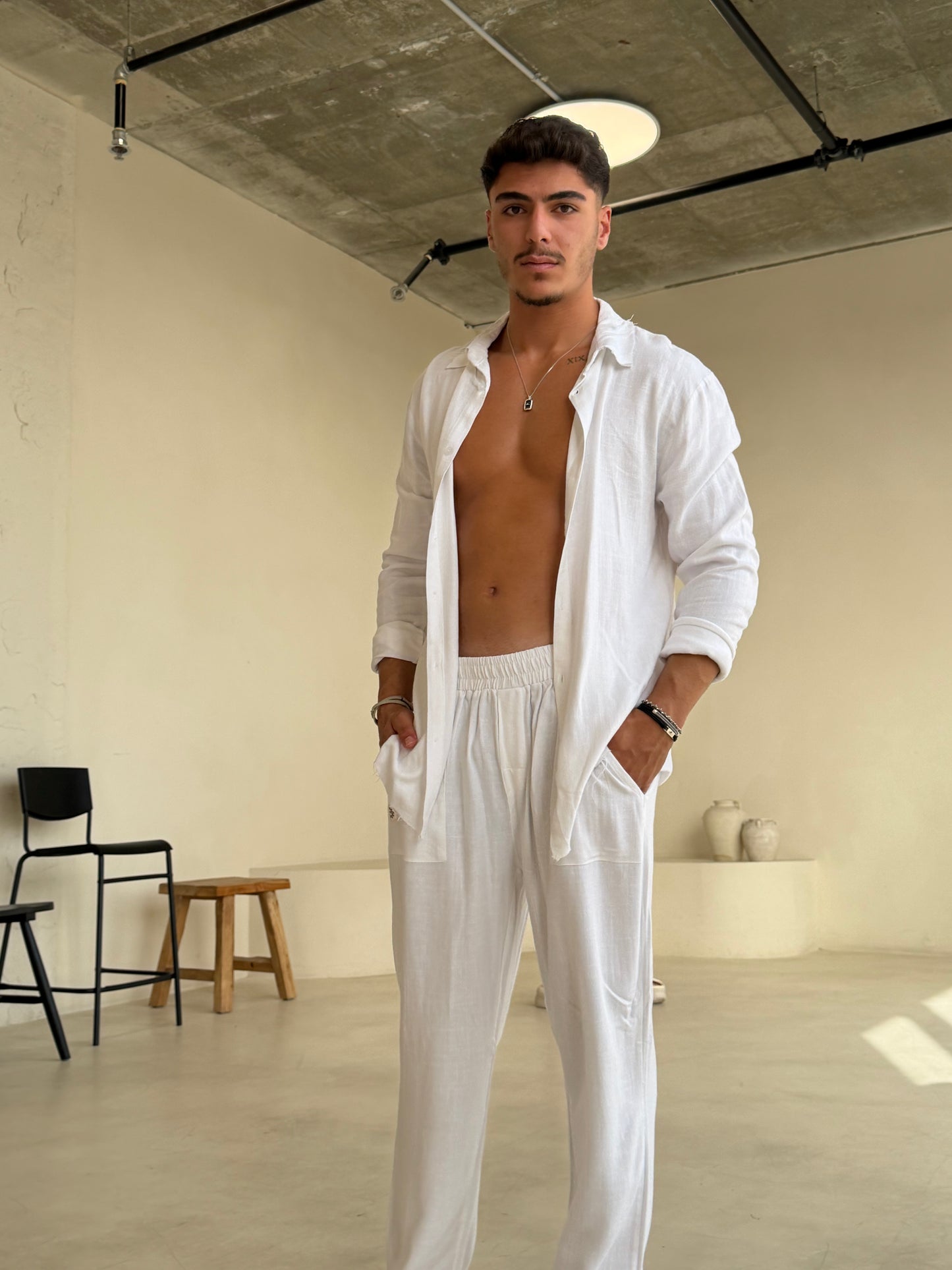 RESORT - SUIT