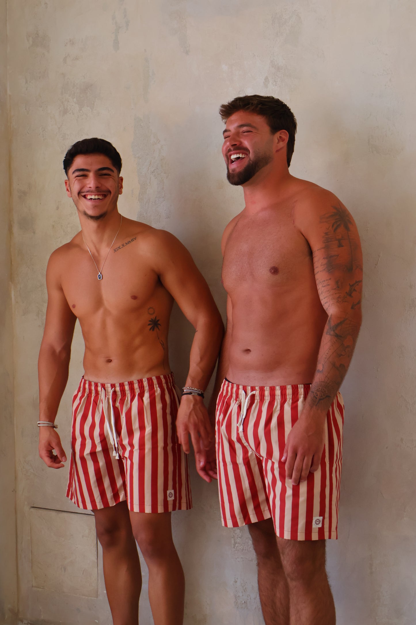 RED STRIPS - MEN